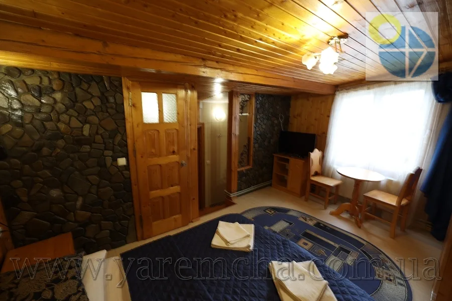 Яремче Гостинний двір Яблучко