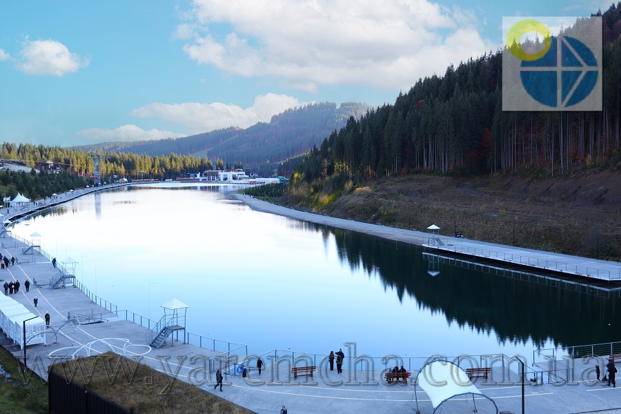 Буковель Озеро молодості Фото