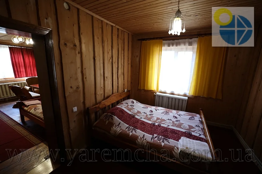 Микуличин.Приватна садиба Шовкова косиця