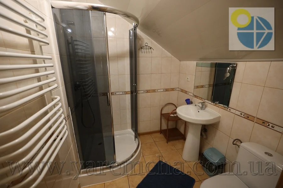 Поляниця(Буковель).Гостинний двір Буков'єл.