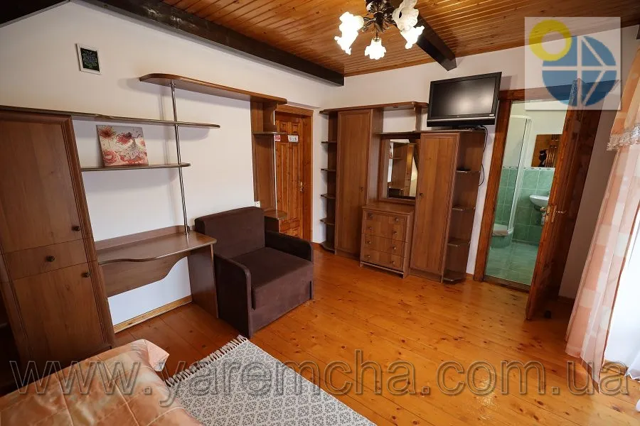 Татарів.Приватна садиба Прутець