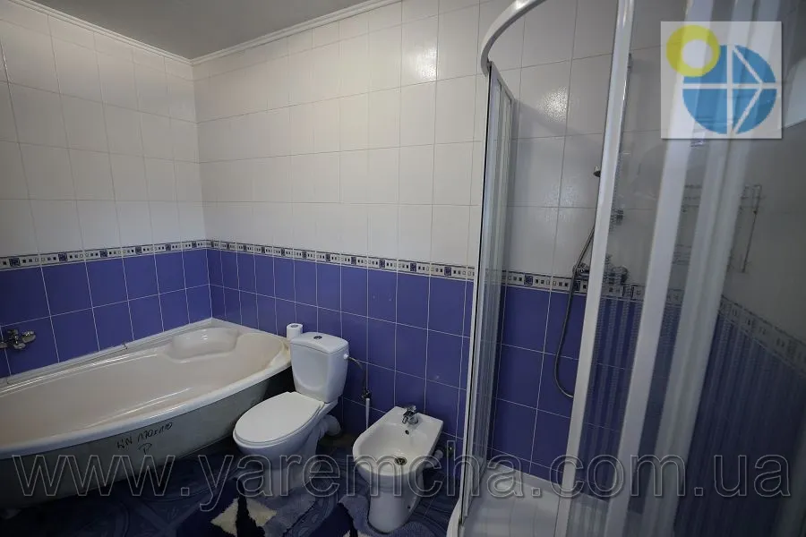 Татарів.Приватна садиба Прутець