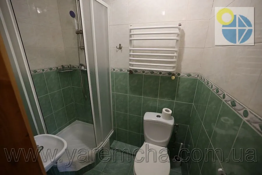 Татарів.Приватна садиба Прутець