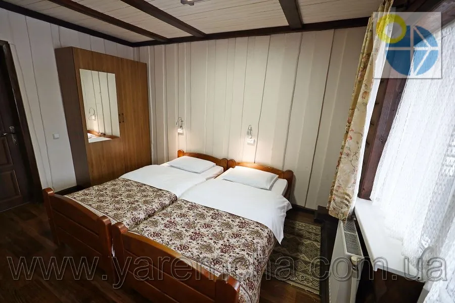 Татарів.Гостинний двір Файний